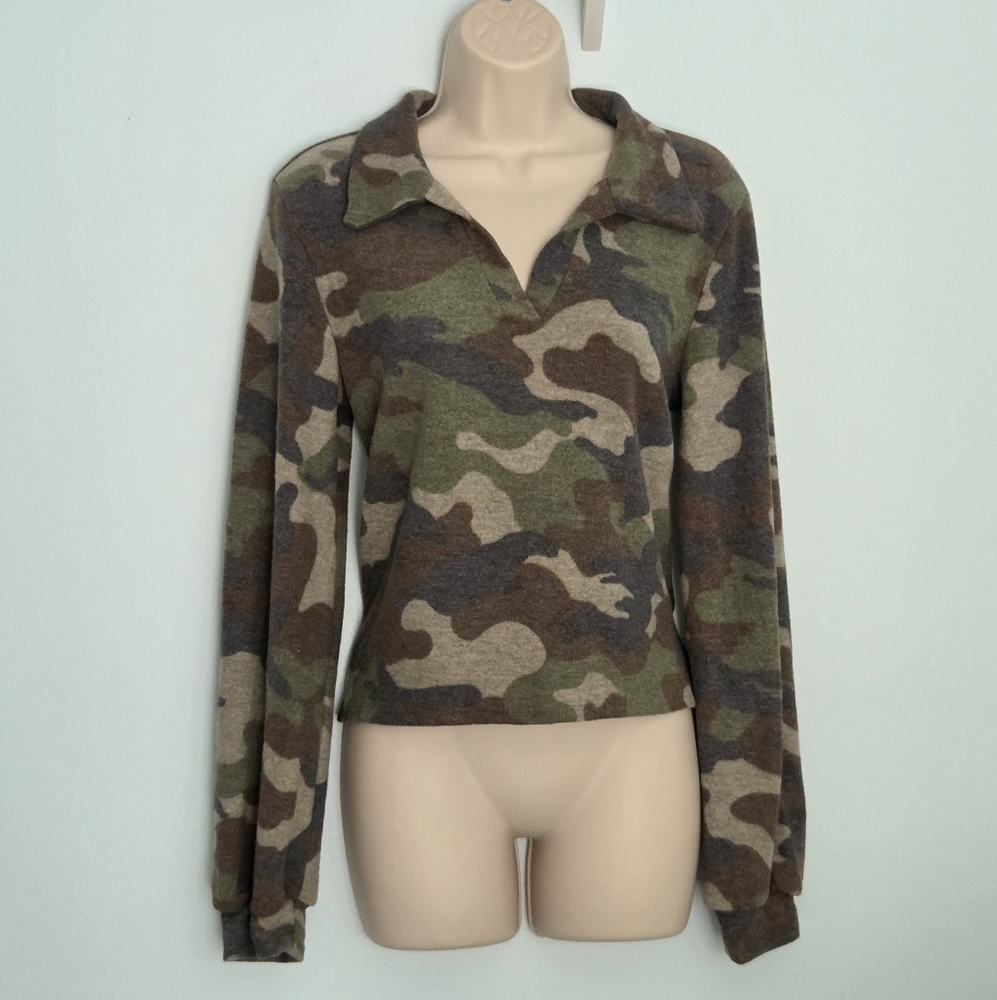 Saints & Hearts Camouflage Long Sleeve Fleece Top